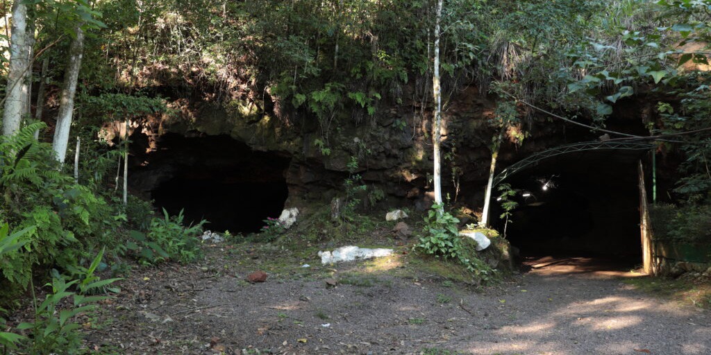 Foto panorâmica da igreja